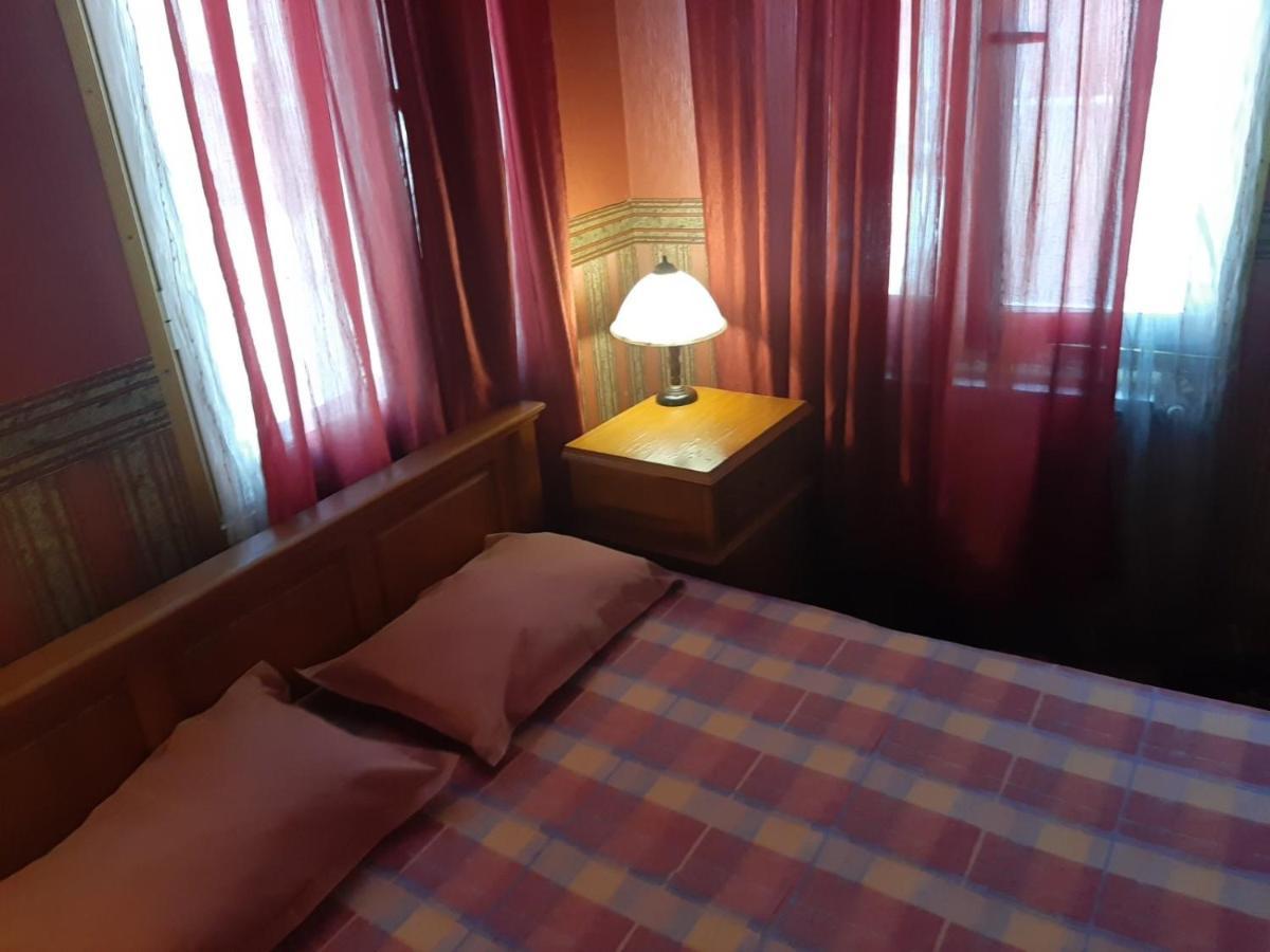 סופיה Pop Bogomil Family Hotel מראה חיצוני תמונה