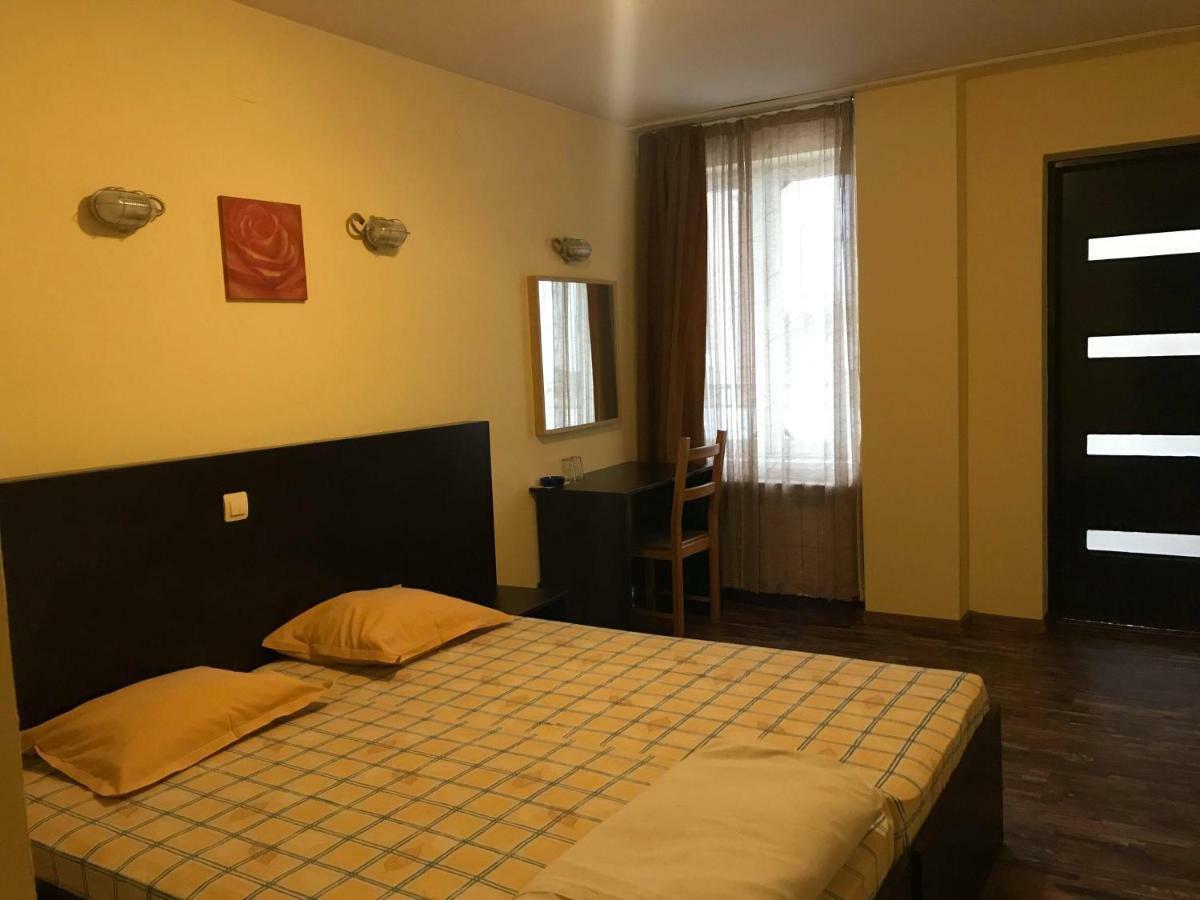 סופיה Pop Bogomil Family Hotel מראה חיצוני תמונה